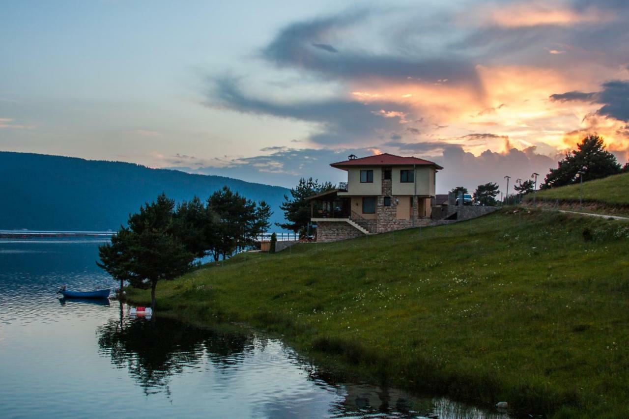 Divna Guest House Dospat Zewnętrze zdjęcie